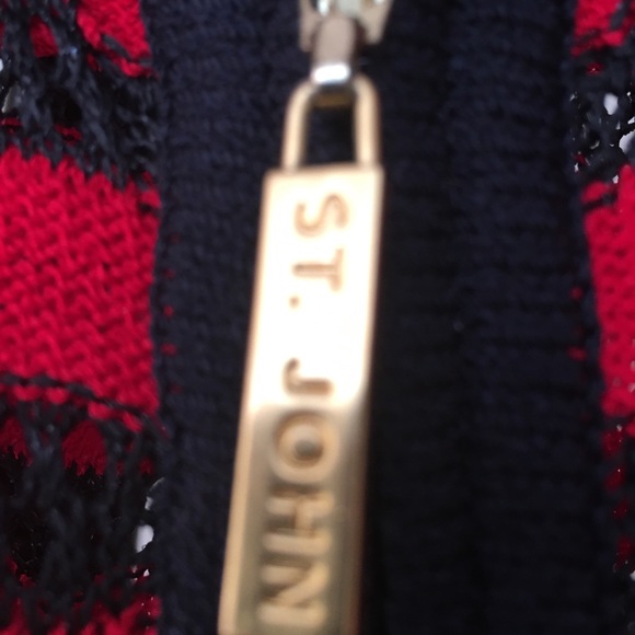 Top - Picture 3 of 4